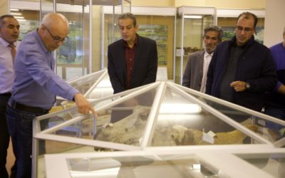 وفد من معهد النفط الليبي بالمؤسسة الوطنية للنفط يزور قسم علوم الأرض بكلية العلوم جامعة بنغازي